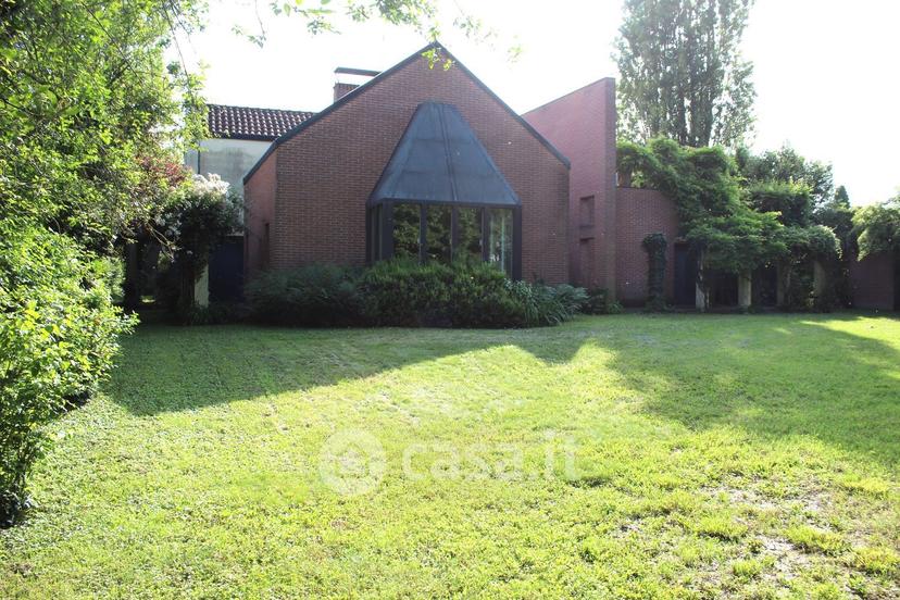 Villa in Via Rossini Gioacchino 14 — foto 23 di 35