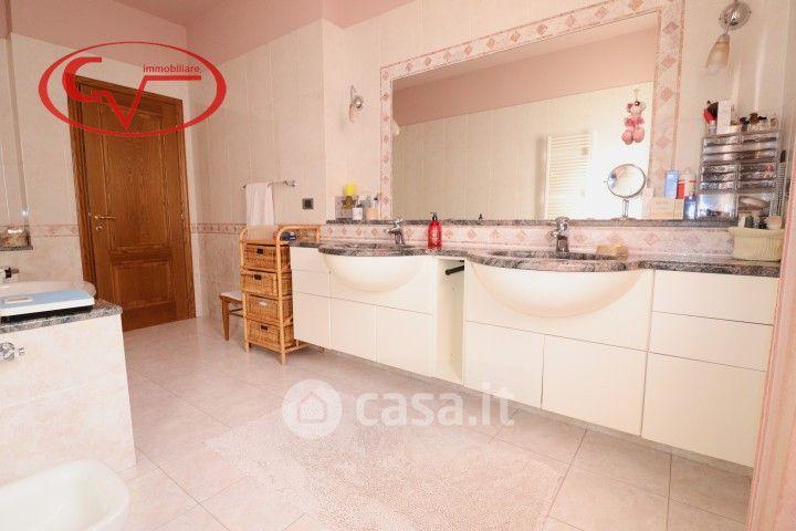 Villa in Via Gustavo Borsari — foto 44 di 56