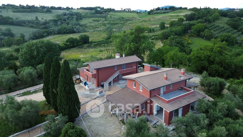 Villa in Strada Regionale 313 — foto 13 di 40