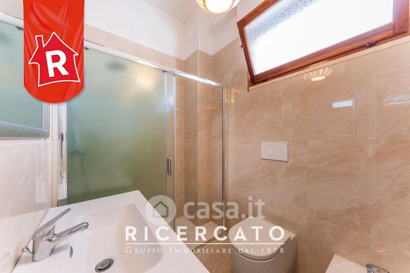 Quadrilocale in Via Francesco Petrarca 11 — foto 31 di 52