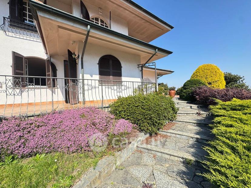 Villa in Via Diego Garoglio 28 — foto 33 di 47