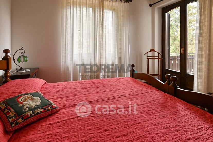 Villa in Viale Belvedere 14 — foto 31 di 77