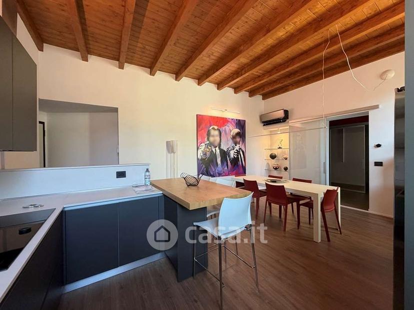 Trilocale in Via Simone del Pozzo 9 — foto 17 di 30