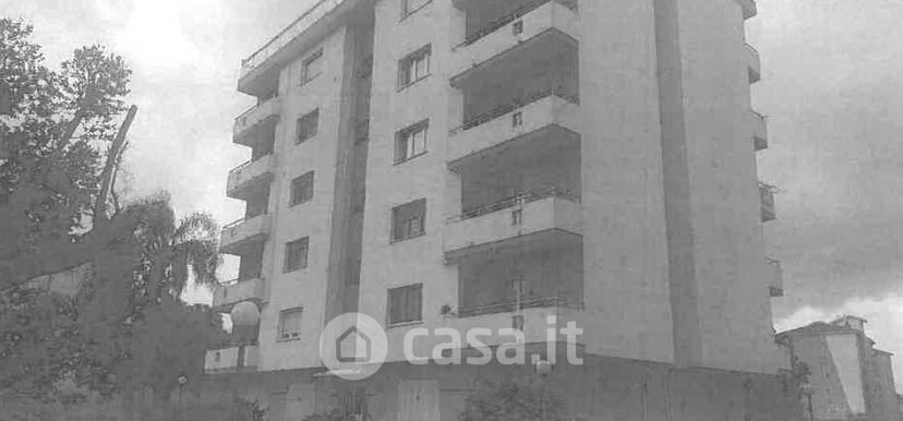Quadrilocale in Via Carlo Marx — foto 31 di 32