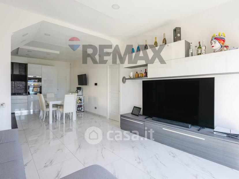 Trilocale in Via Nuova Per Cassino — foto 18 di 21