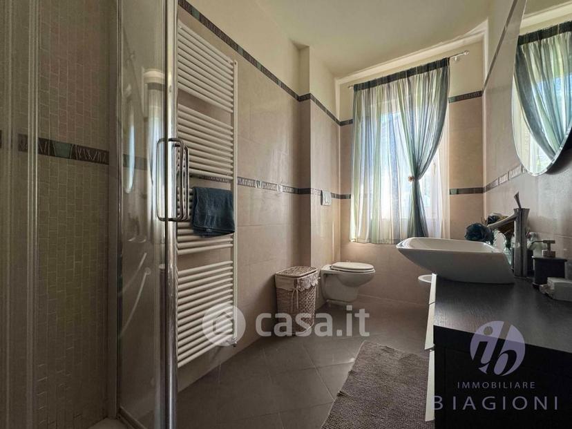Villa in Via Cortona 120 — foto 32 di 37