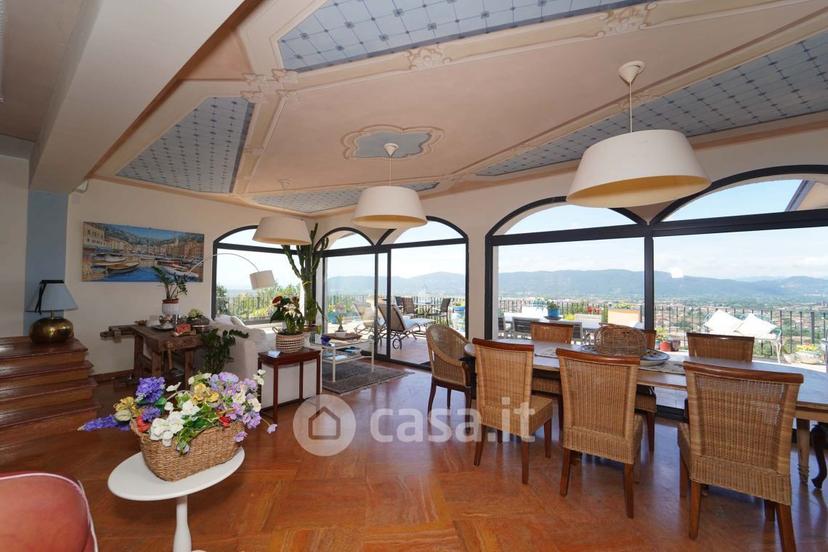 Villa in Castelnuovo — foto 58 di 72