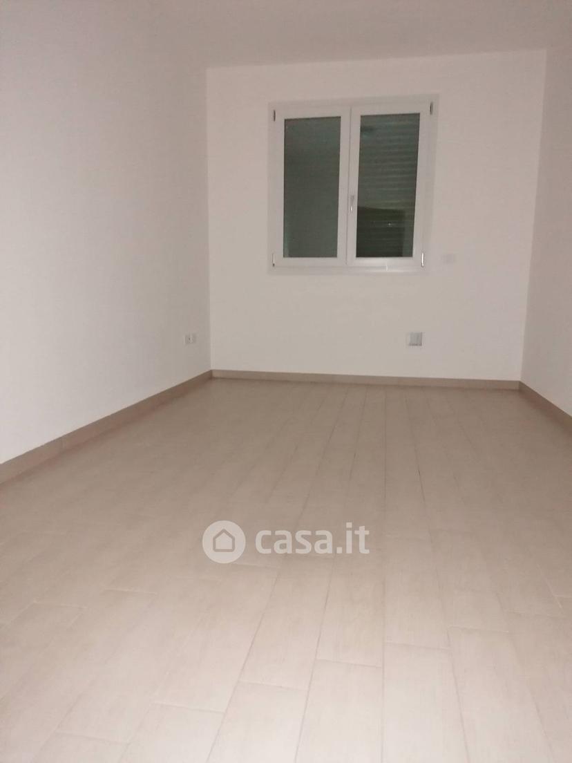 Quadrilocale in Via Lagomolin — foto 5 di 6
