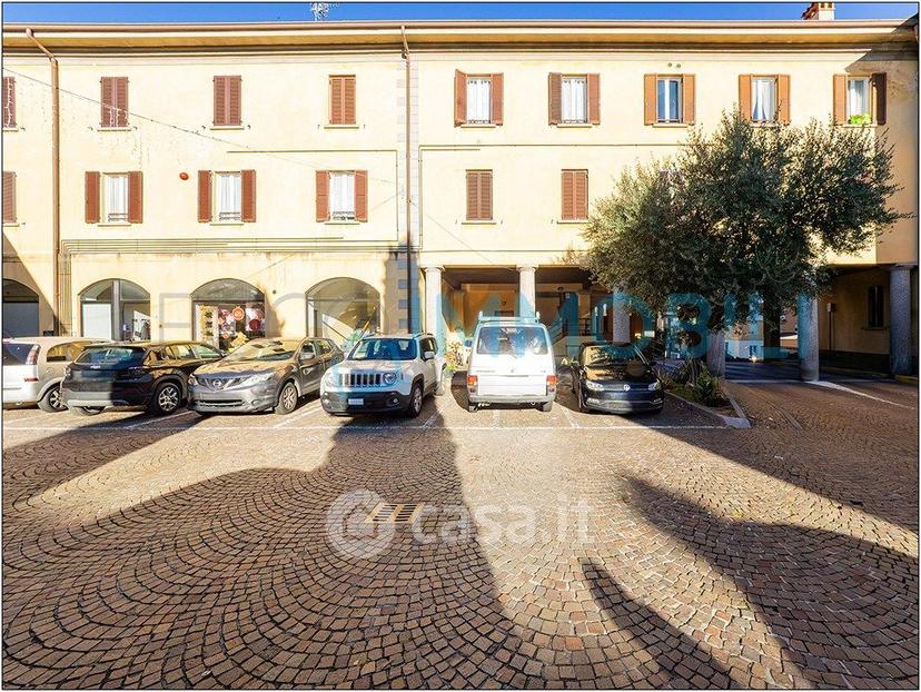 Trilocale in Piazza Alessandro Manzoni 12 — foto 3 di 48