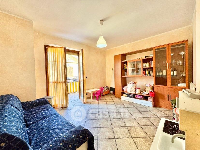 Trilocale in Via Cantalupo 50 — foto 13 di 39
