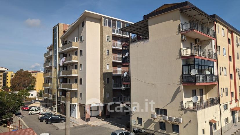 Trilocale in Via Nazioni Unite 29 — foto 5 di 18