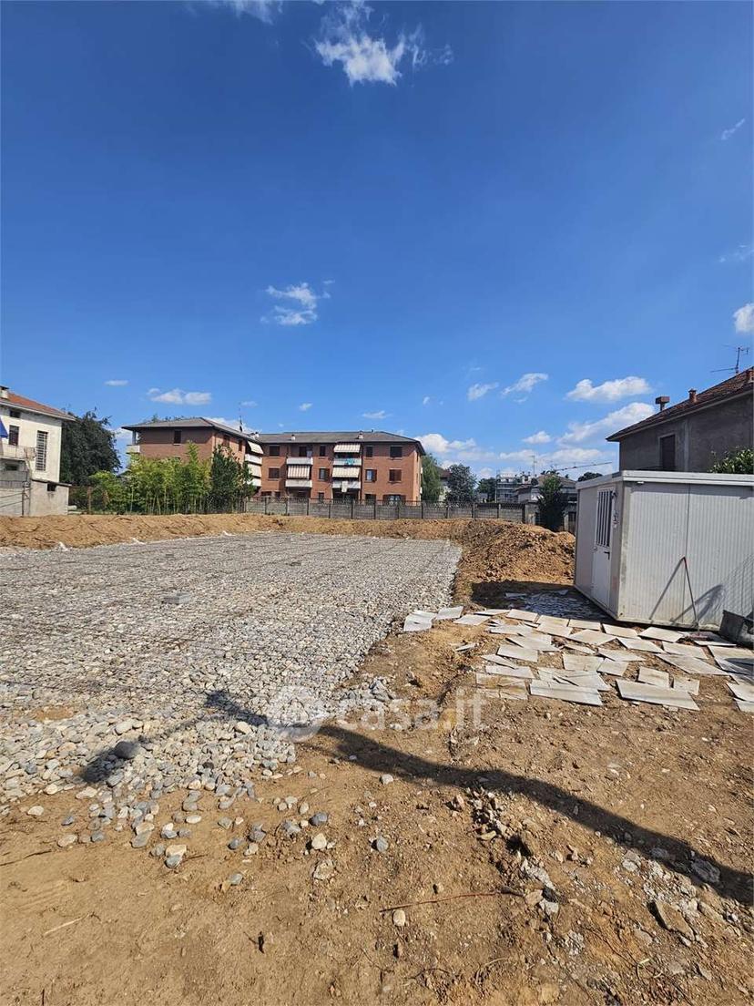 Villa in Via A. Guglielmetti — foto 2 di 19