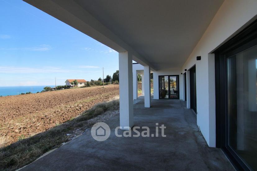 Villa in Contrada Torre — foto 85 di 104