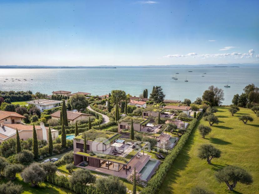 Villa in Via Riare — foto 11 di 26