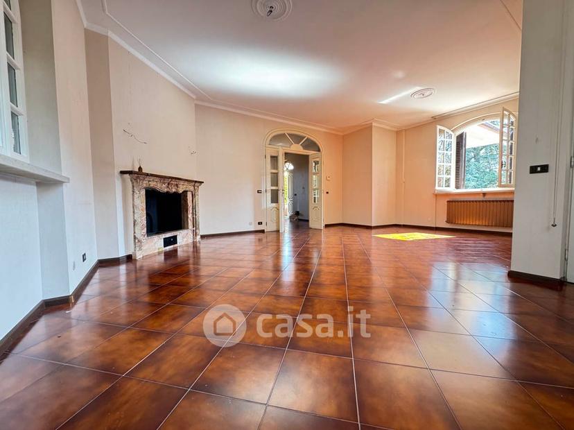 Villa in Via Diego Garoglio 28 — foto 32 di 47