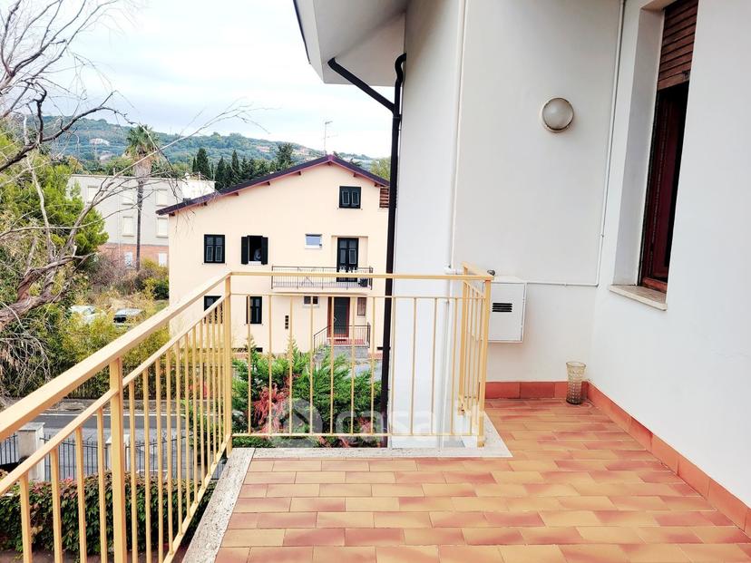 Monolocale in Via Diano San Pietro — foto 13 di 32