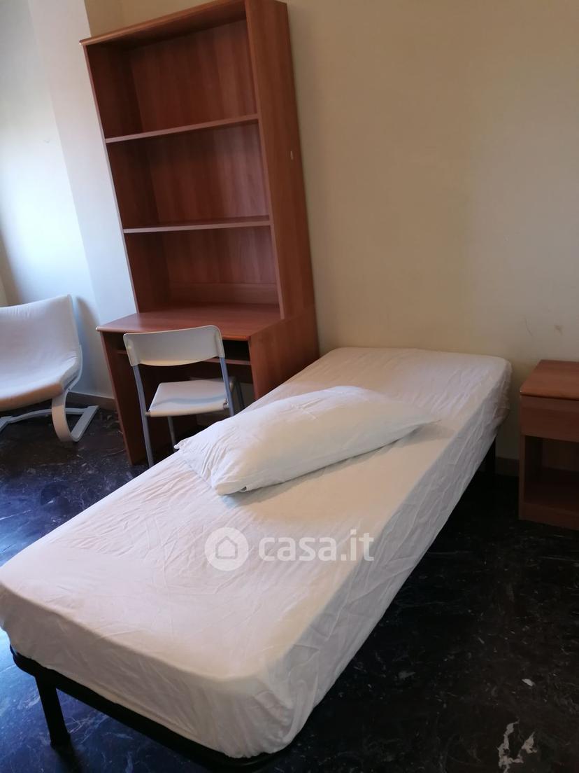 Stanza in Viale Timavo 14 — foto 5 di 27
