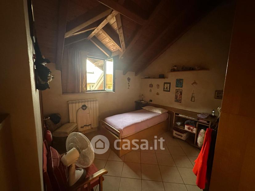 Trilocale in Via XXV Luglio 6 — foto 15 di 29