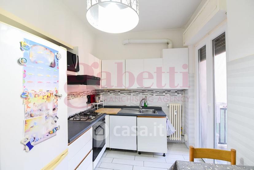 Trilocale in Via Monte Resegone — foto 26 di 31