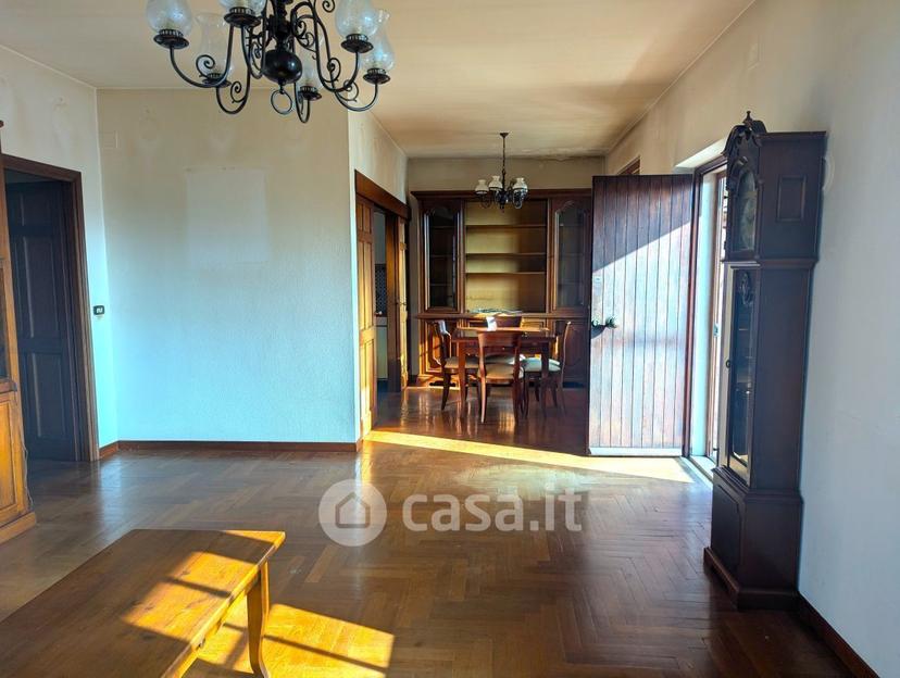 Appartamento in Via Pratopriore 14 — foto 24 di 35
