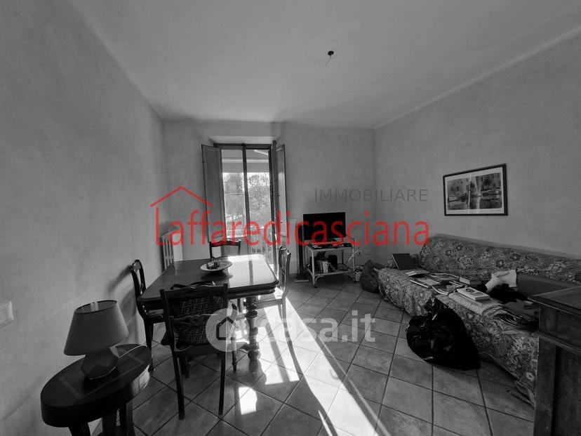 Appartamento in Via Ugo Foscolo — foto 5 di 30