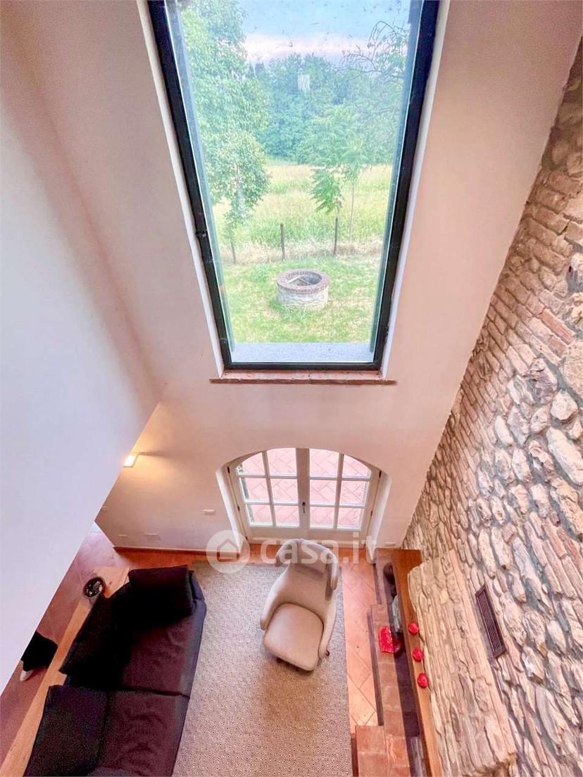 Villa in Via Giosuè Carducci 33 — foto 16 di 29