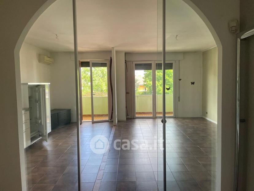 Trilocale in Piazza Aldo Moro — foto 39 di 40