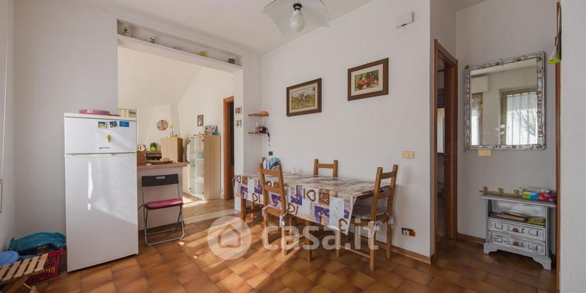 Trilocale in Via Cristoforo Colombo — foto 17 di 17