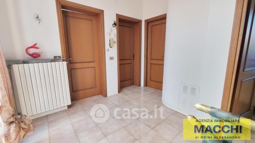 Villa in Via Vespucci 43 — foto 11 di 34
