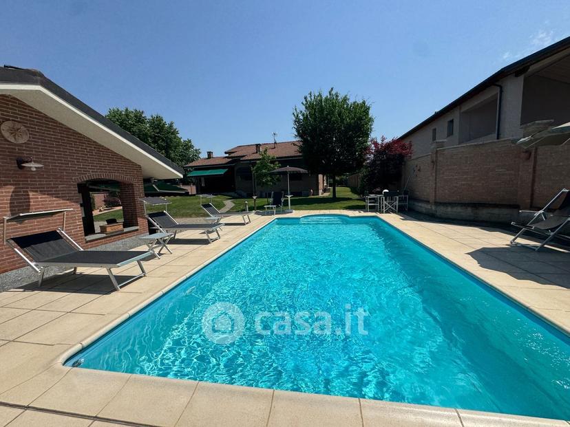 Villa in Via Vecchia di Pozzolo — foto 14 di 36