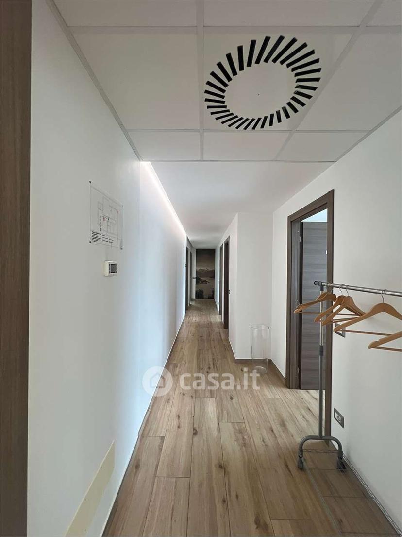Villa in Via Giacomo Leopardi 77 — foto 32 di 36
