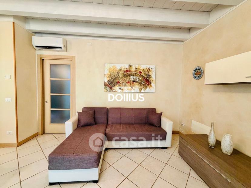 Trilocale in Via Madergnago — foto 18 di 26