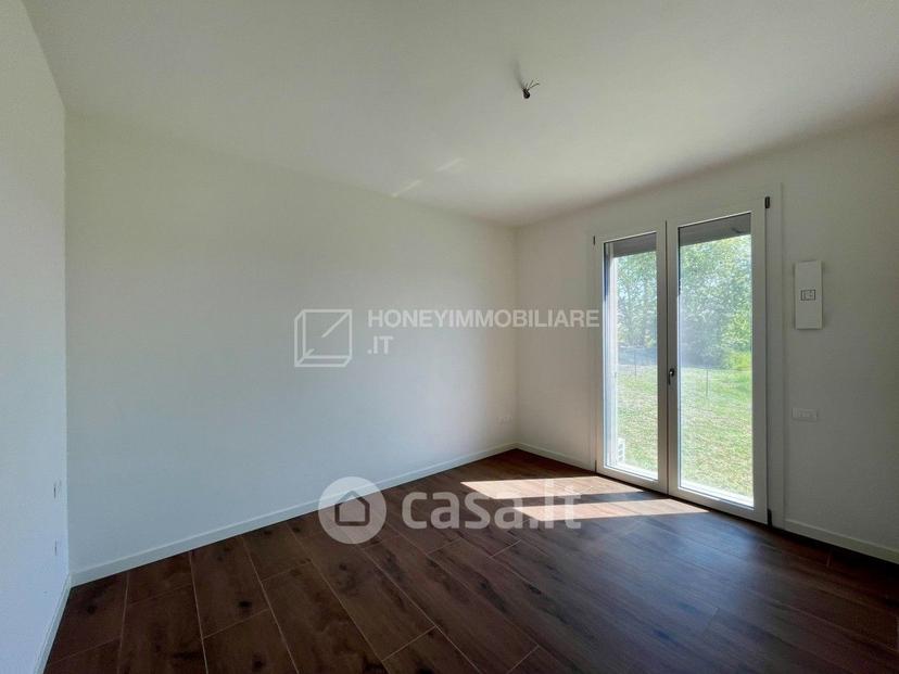 Villa in Via Giovannino Guareschi — foto 38 di 38