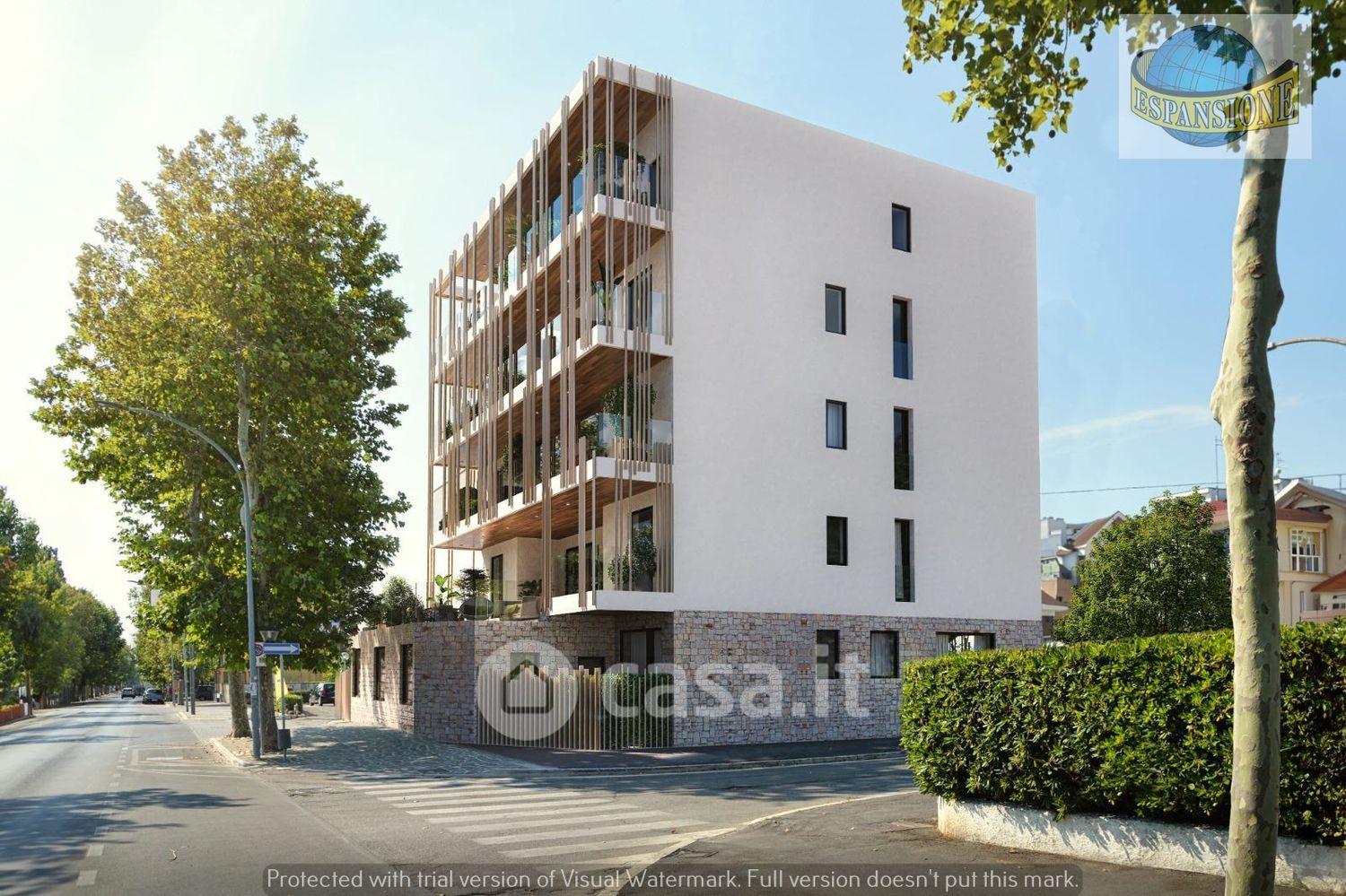Quadrilocale in Viale Alcione 257
