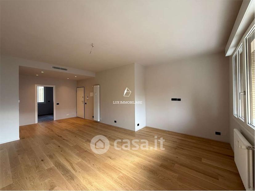 Quadrilocale in Viale Giacomo Puccini — foto 3 di 33
