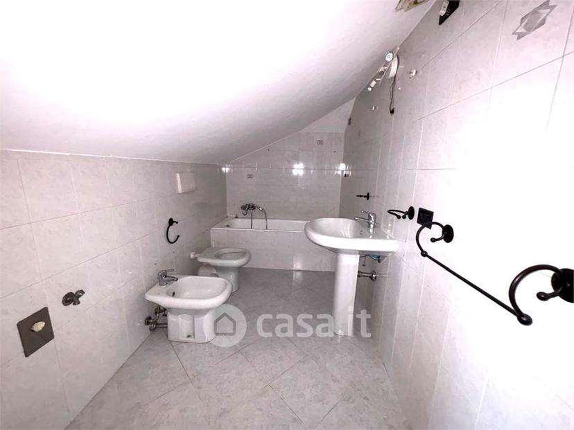 Trilocale in Via Madame Marie Curie 3 — foto 11 di 15