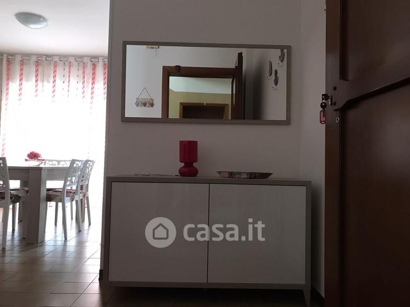Trilocale in Via Campania 10 — foto 8 di 19