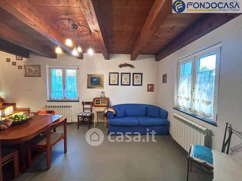 Villa in Via Bregoscia — foto 3 di 46