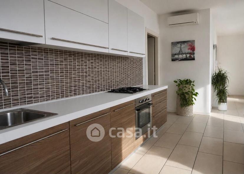 Trilocale in Via Alcide de Gasperi — foto 14 di 16