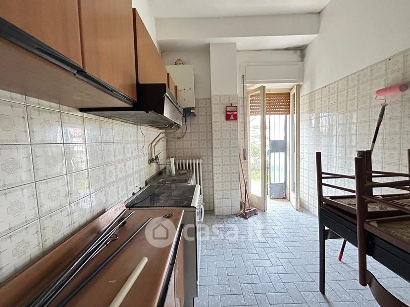 Trilocale in Via XXV Aprile 28 — foto 23 di 24