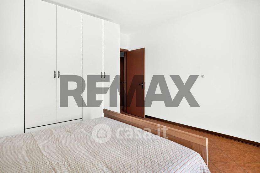Trilocale in Via Savona 9 — foto 6 di 23