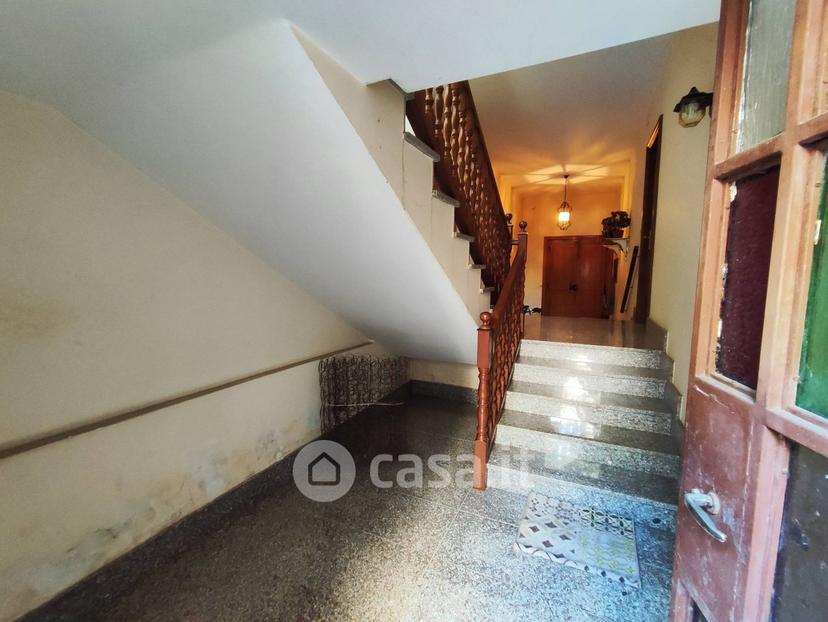 Bilocale in Via San Michele 7 — foto 3 di 60