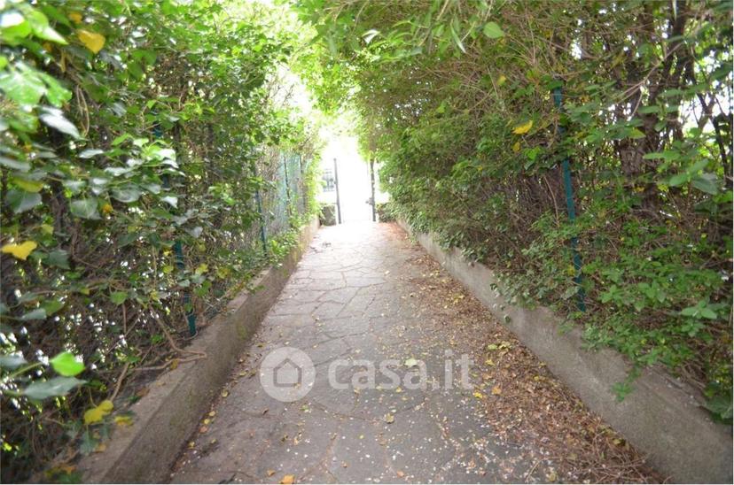 Villa in Via L. Sturzo 4 — foto 6 di 23