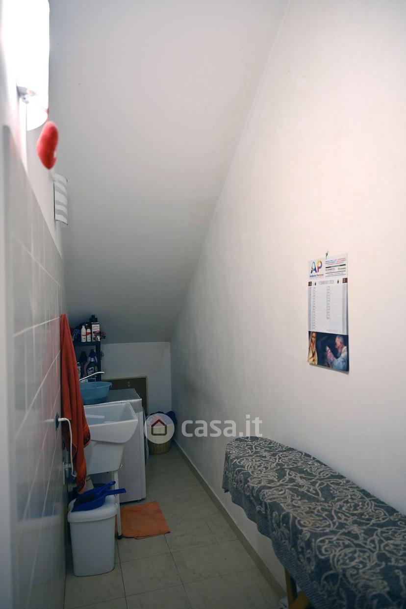 Villa in Via Giulio Cesare 62 — foto 29 di 105