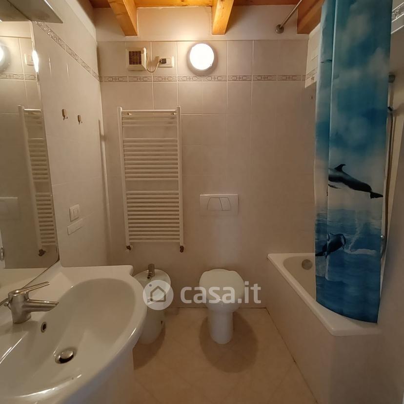 Trilocale in Via Gireglio 33 — foto 5 di 25