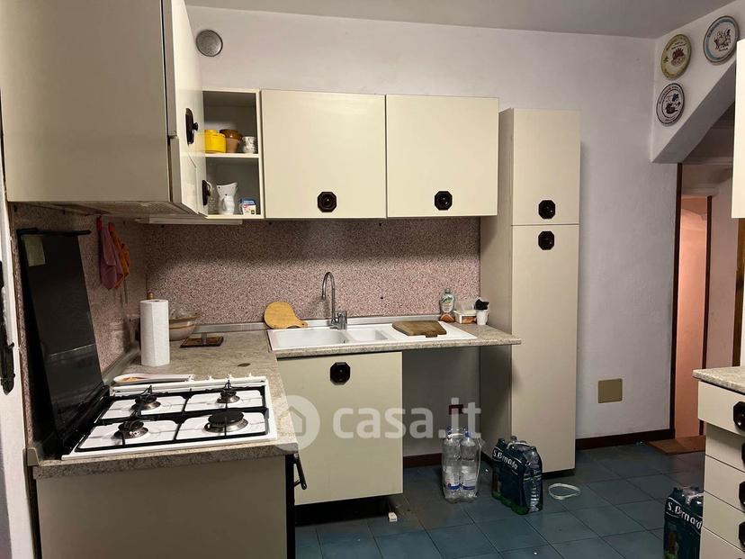 Villa in Via Massimo d'Azeglio 4 — foto 12 di 55