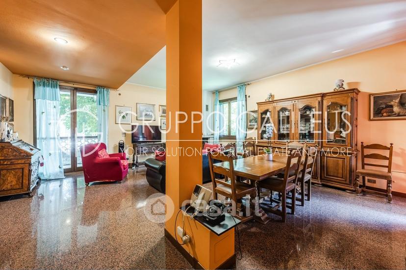 Villa in Via Giuseppe Bronzini 20 — foto 8 di 48