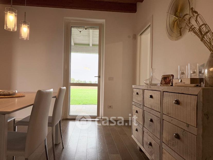 Villa in Strada Fornace Vecchia — foto 2 di 44