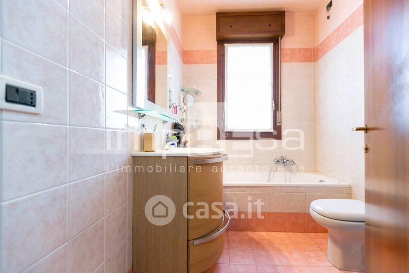 Quadrilocale in Via Ortensie 4 — foto 41 di 45