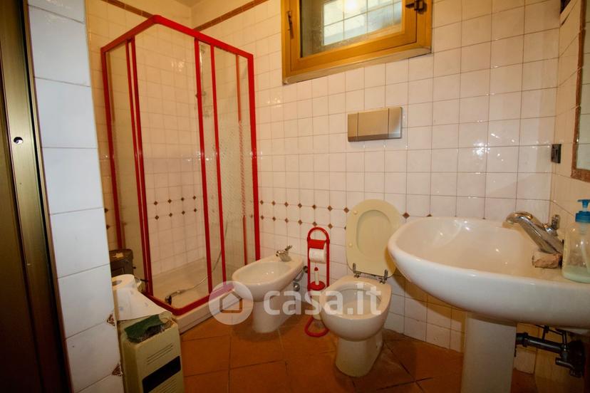 Villa in Via Giuseppe Parini 5 — foto 55 di 86